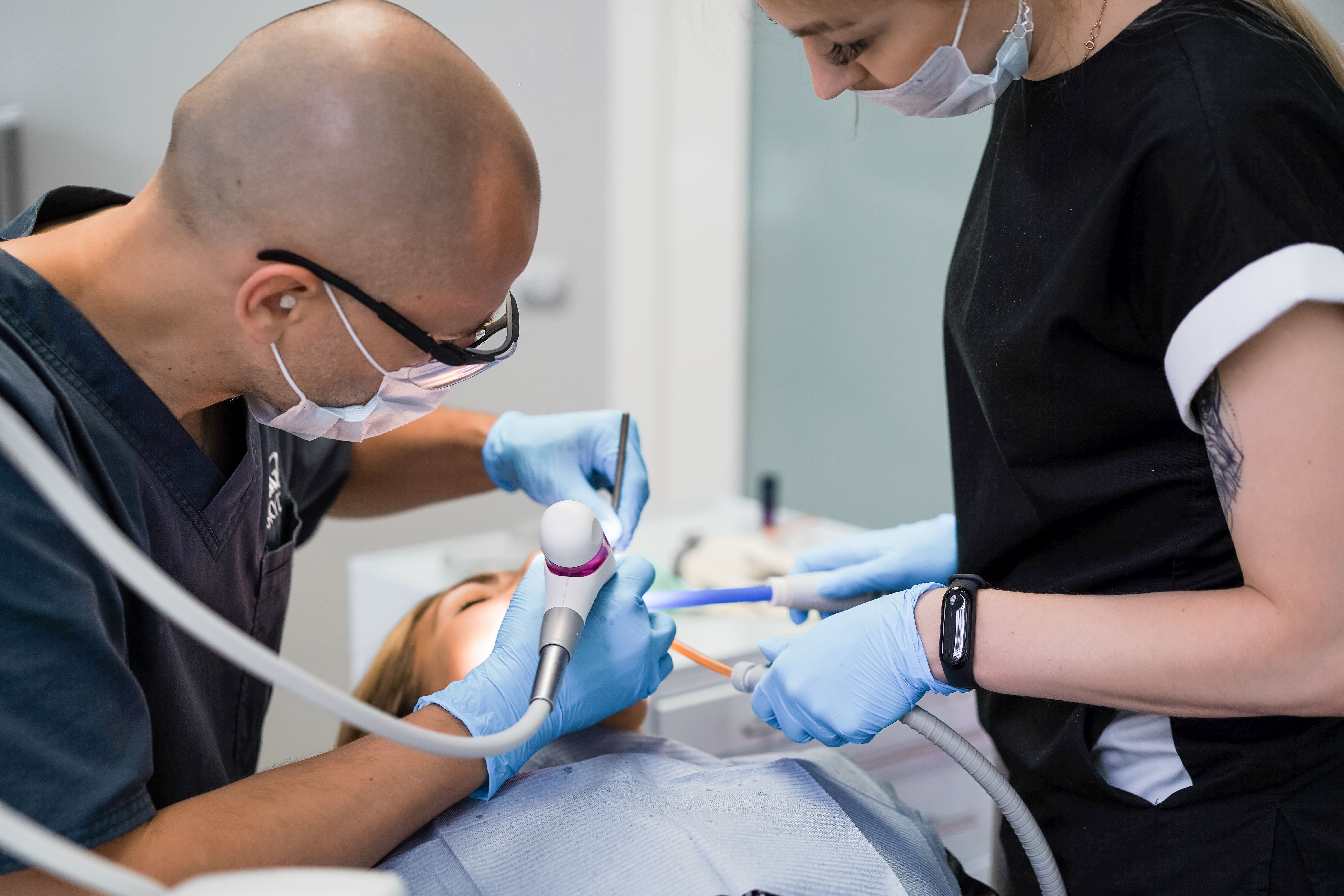 Emergency wisdom tooth removal